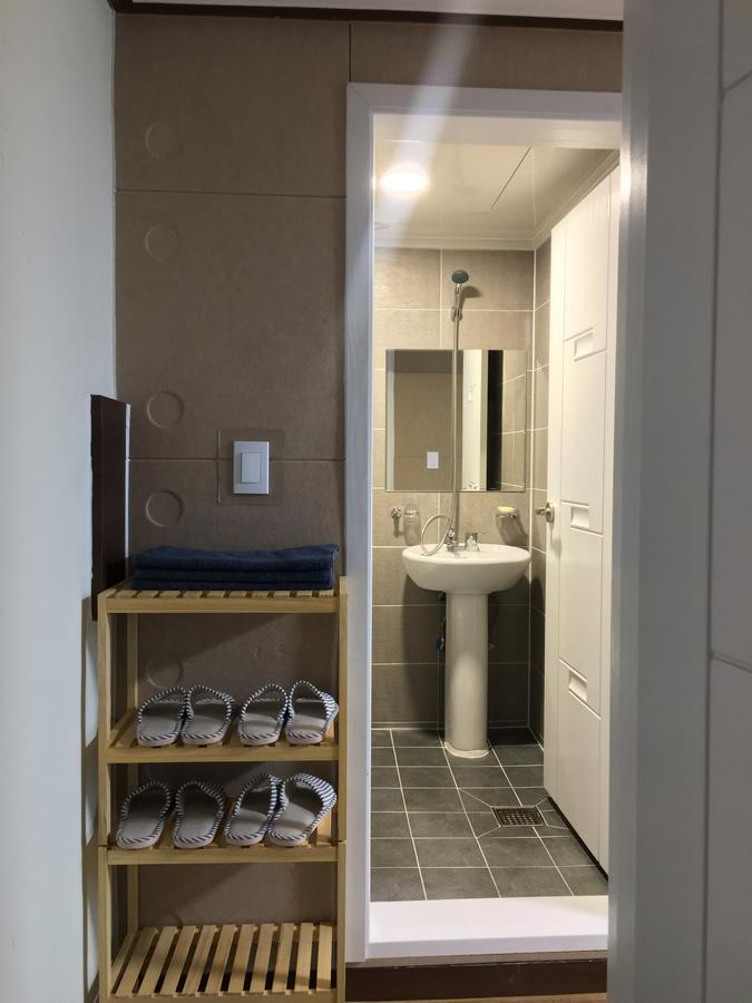 Family House Hongdae 招待所 首尔