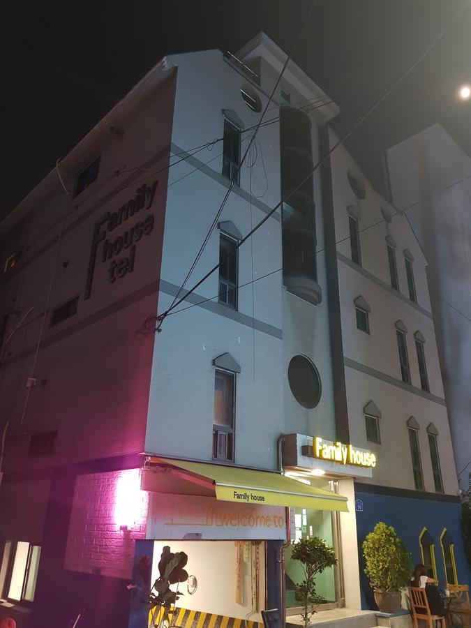 Family House Hongdae 招待所 首尔